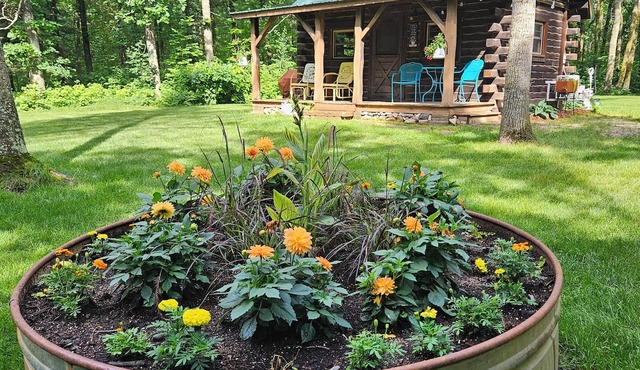 Secluded Lake Cabin Retreat w/Fire Pit Near Itasca