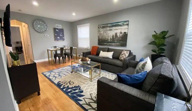 Spacious 3BR Home w Parking. Perfect for Families & Longer Stays
