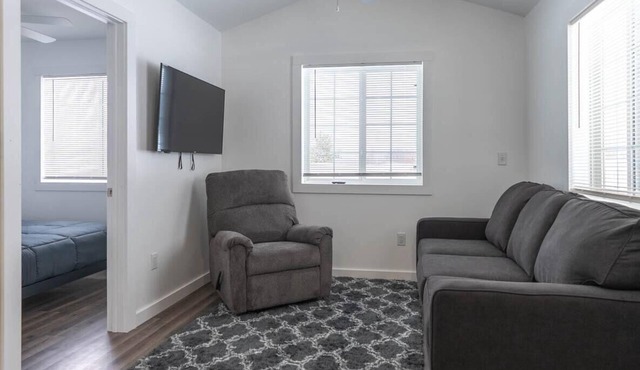 Sparkling Clean! 2 Bedroom Cottage- Located in Beautiful Keweenaw