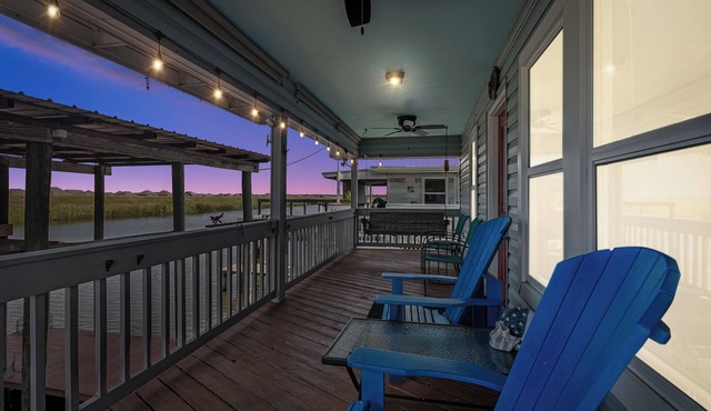 Sportsmans Retreat in Paradise! Bayou Bungalow near New Orleans Sleeps 10
