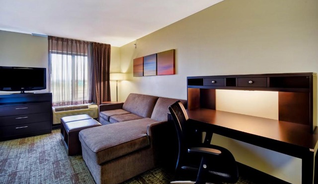 Staybridge Suites Middleton/Madison-West by IHG in Middleton
