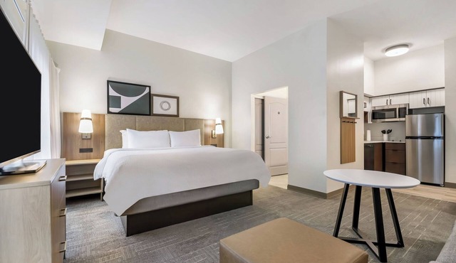Staybridge Suites Toledo - Maumee by IHG