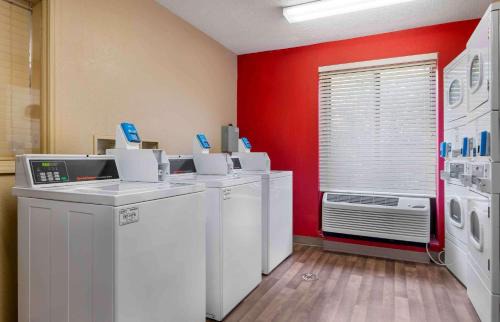 Studio 6 Extended Stay South Bend Mishawaka South IN