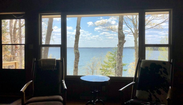 Sturgeon Lake cabin with great views