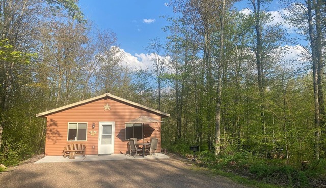 SxS, UTVs and all! Access to Tuscobia Tr! Private cottage! Dogs!