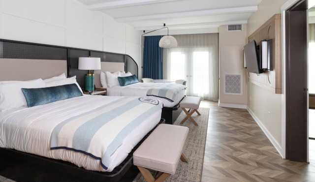 The Inn At Harbor Shores in Saint Joseph