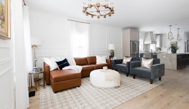 The Kildimo by Golden Home Rentals: Just a stroll down Notre Dame Ave to campus!