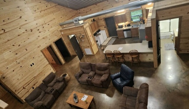 The Lodge at Sam Rayburn: Cassels Boykin Fishermen's Retreat in Zavalla