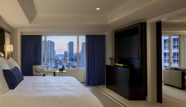 The Peninsula Chicago