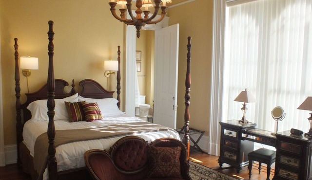 The Pepin Mansion Historic B&B in New Albany