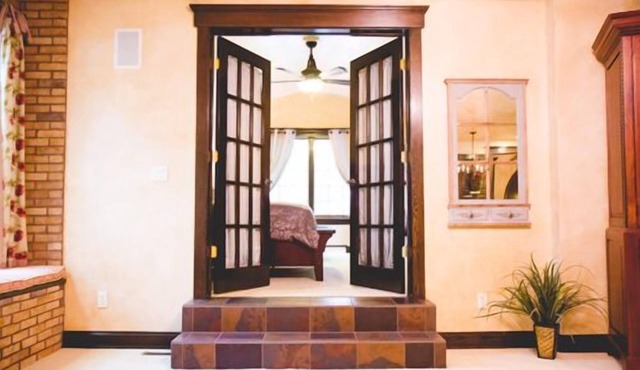 The Roost Bed and Breakfast