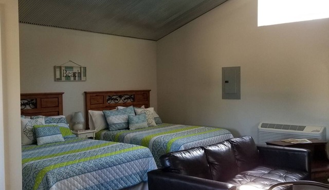 Torch Bay Inn