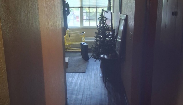Tranquil 2-bedroom apartment with AC in charming Sikeston Missouri in Sikeston