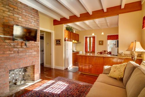 Tranquil Bayou Country Home w/Pond: 8 Mi to Houma in Houma