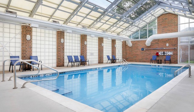 Two 2BR Suite Ideal for Family Trips to South Bend and University Attractions
