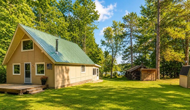 Unique A-Frame w/Bonus Cabin Near Lake Missaukee