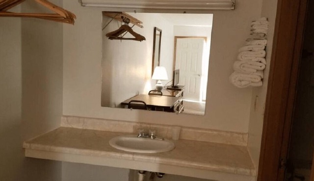 Unity Lodge Suite 11