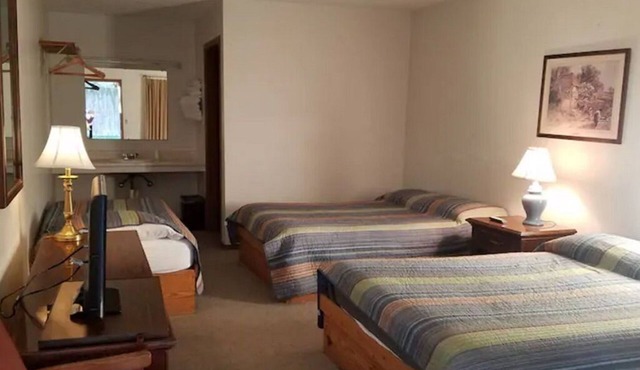 Unity Lodge Suite 8