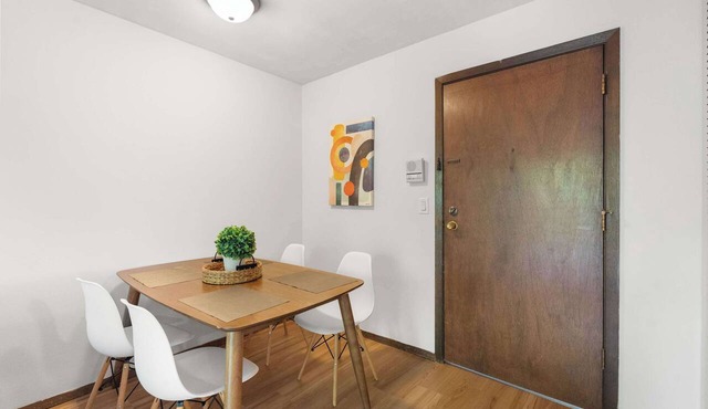 UW Hospital Retreat with Dedicated Workspace