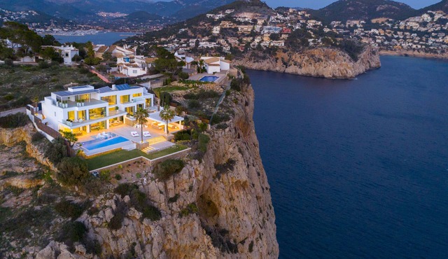 Villa Blue Sky - Mallorca Luxury Villa in Port d'Andratx