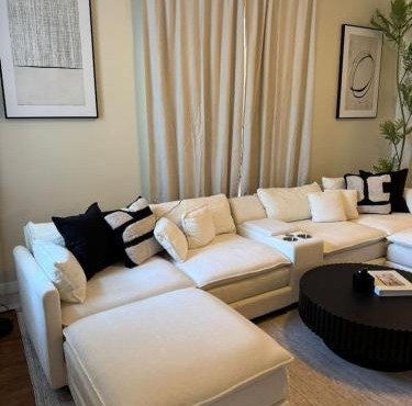Walk to the Beach Private Office 5BR