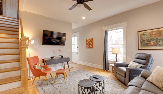 Walkable Area: Spacious Apt in Dtwn St Louis in St. Louis