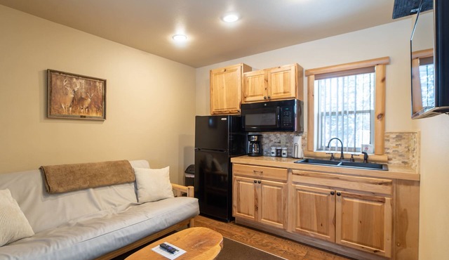 Whitetail Lodge Summa in Indian River