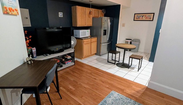 Yankee Hill 1BR w/Parking | Walk to Lake