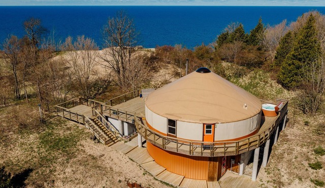 Yurt | Breathtaking Views | Private Eco Retreat