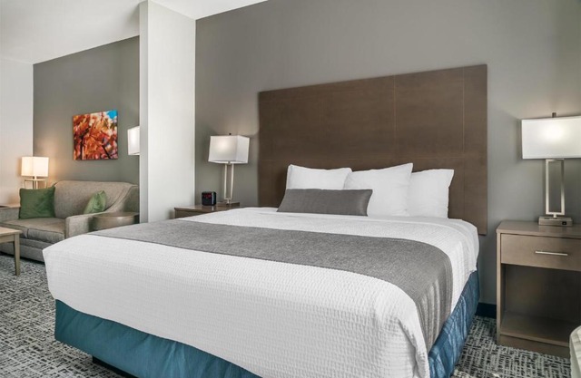 Wayland Hotel 