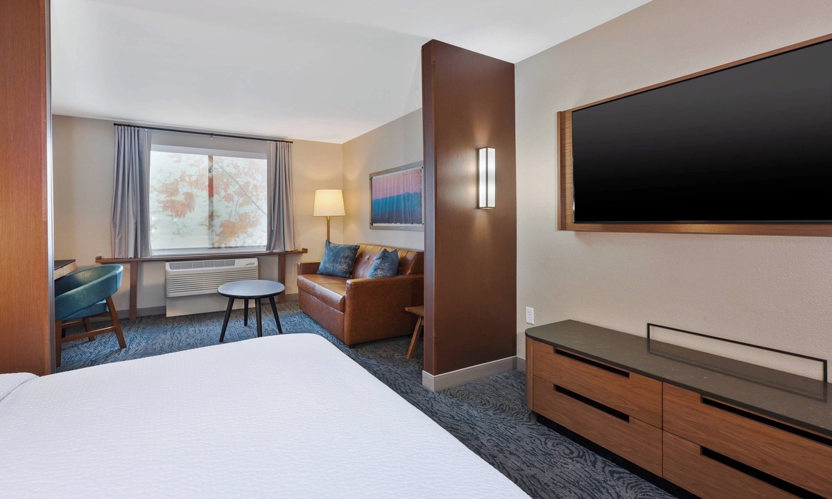 Kalamazoo Hotel | Fairfield Inn & Suites by Marriott Kalamazoo