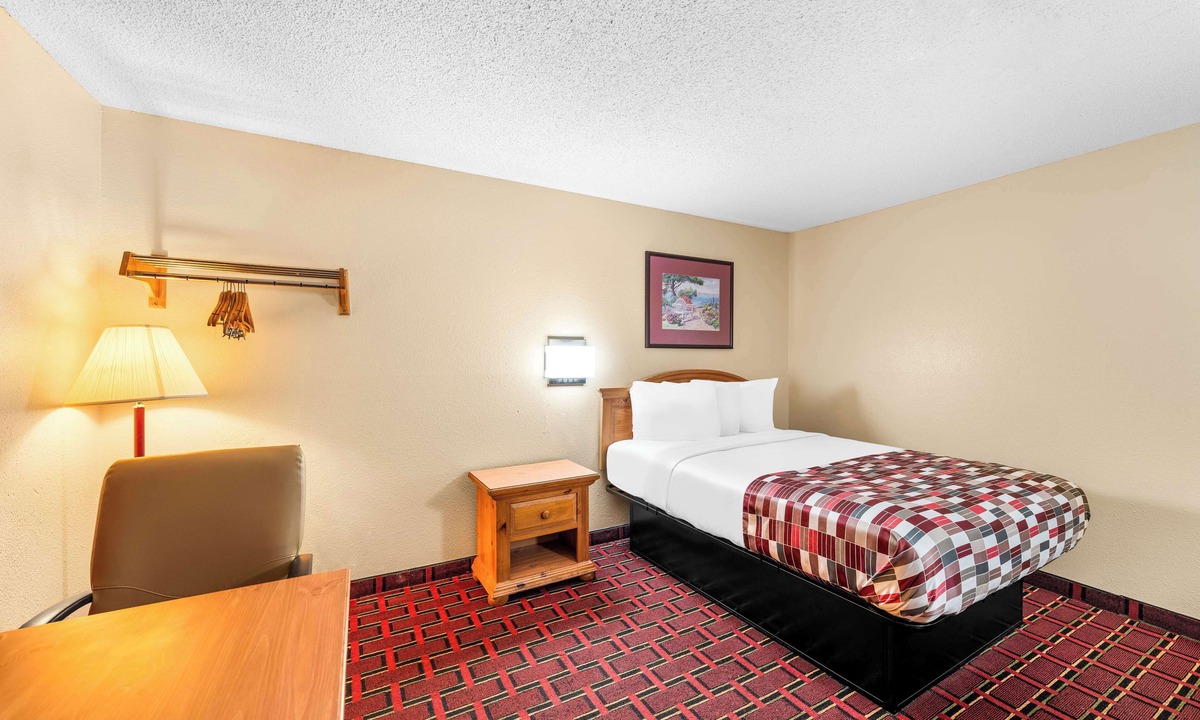 Decatur Hotel | Americas Best Value Inn Decatur, IL