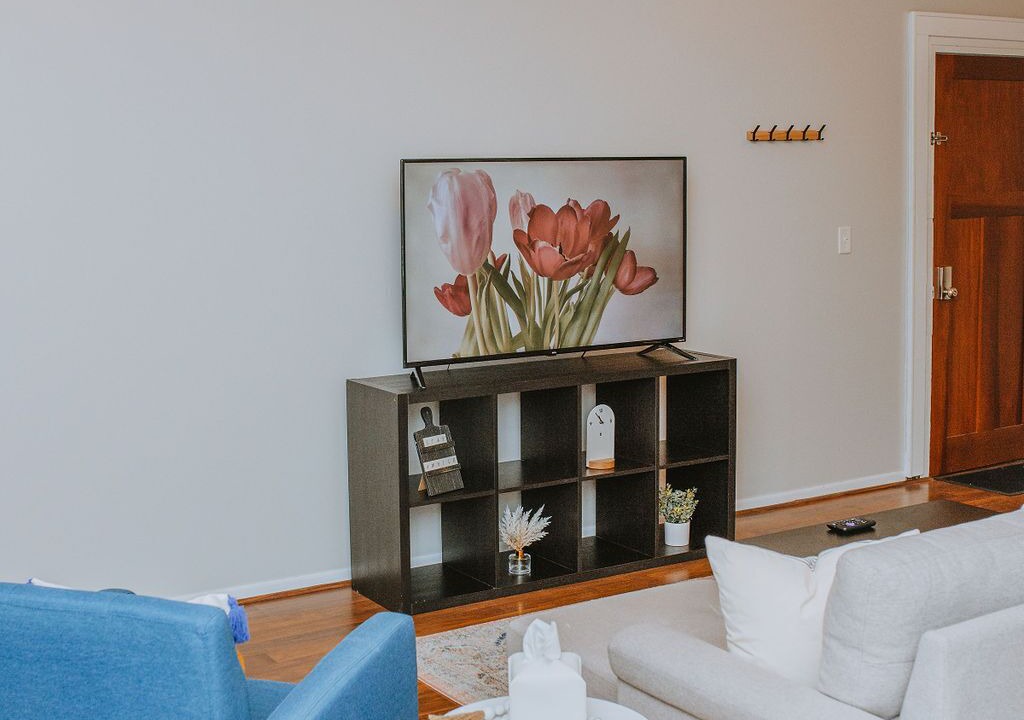 Valparaiso Apartment | Downtown Apartment on Lincolnway