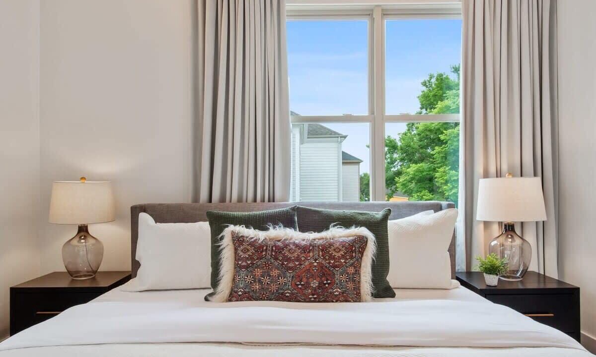 Bywater Condo | Retreat near Frenchmen | Heated Private Pool