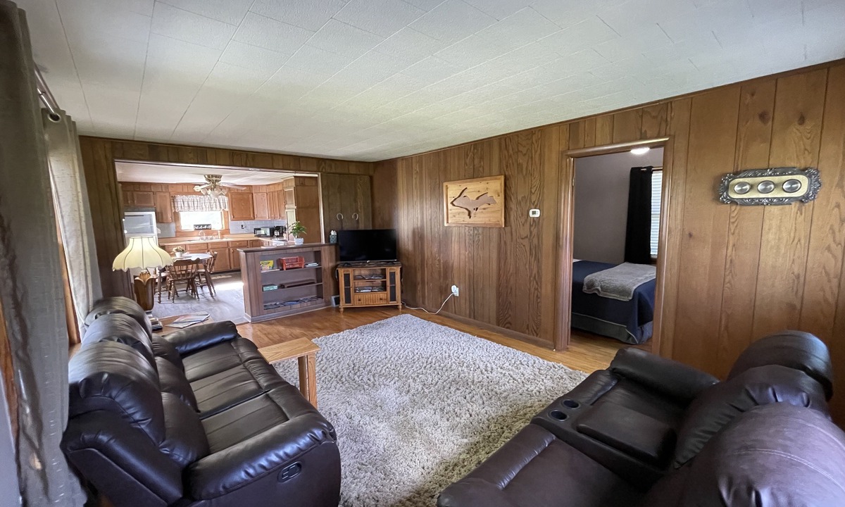 Rapid River House | Quaint Home in a Great Central Location