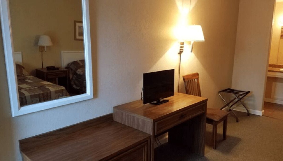Golconda Apartment | Unity Lodge Suite 7