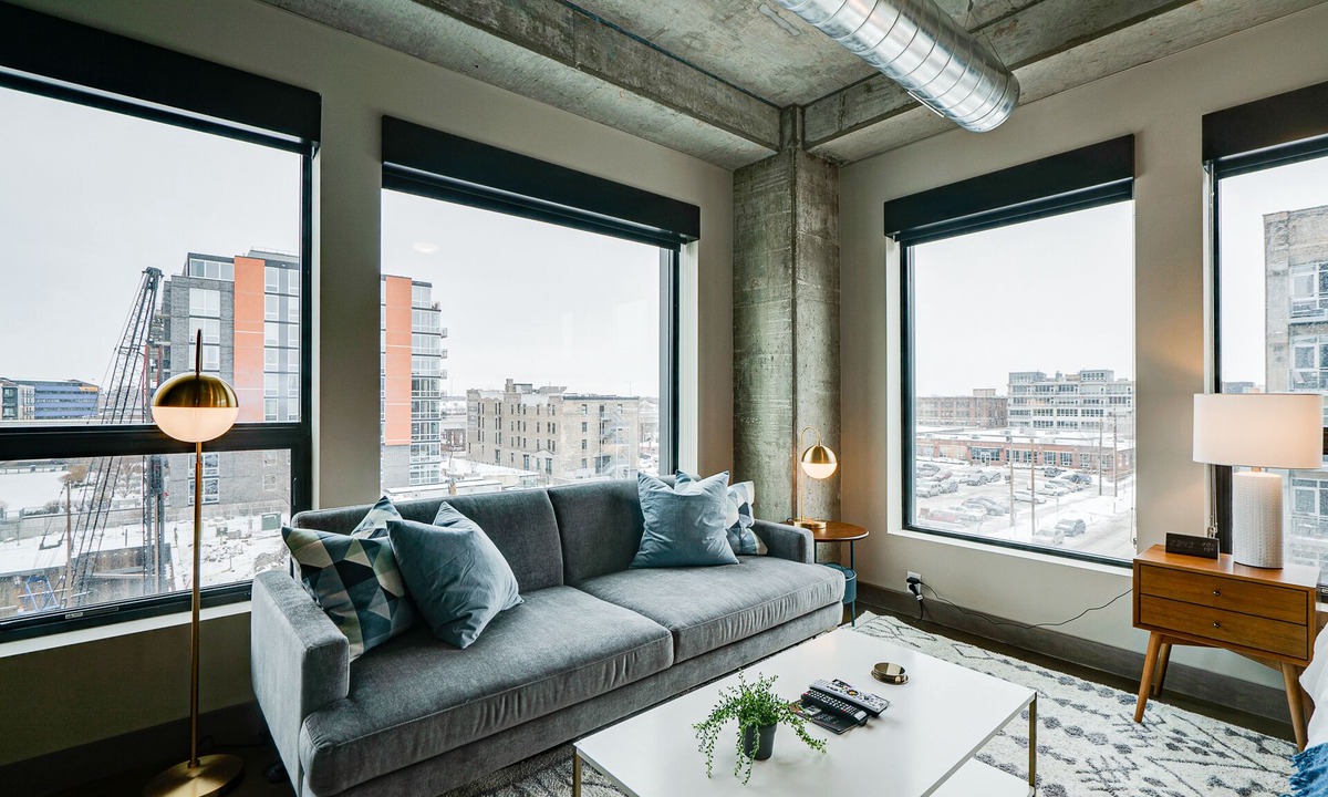 Warehouse District Apartment | MINNeSTAY* Sable 401 - Studio | North Loop | Target Center