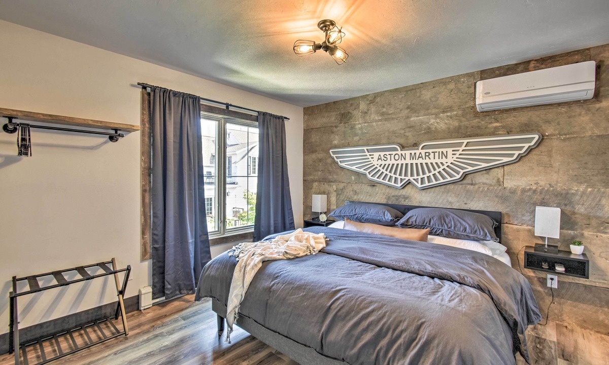 Elkhart Lake Condo | Elkhart Lake Townhome, Mins to Road America!