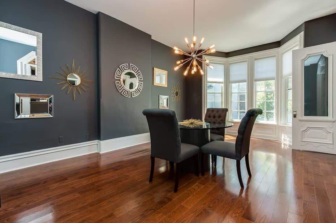 Grand Rapids Apartment | Barlow Suite - Downtown Historic Luxury Gem with Private Parking