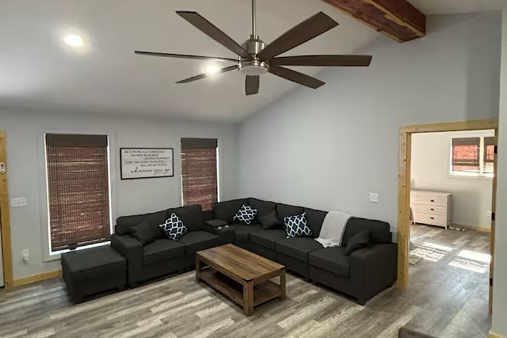 Eddyville House | New lake front home! Bluey on Eddy Bay is minutes from the marina!