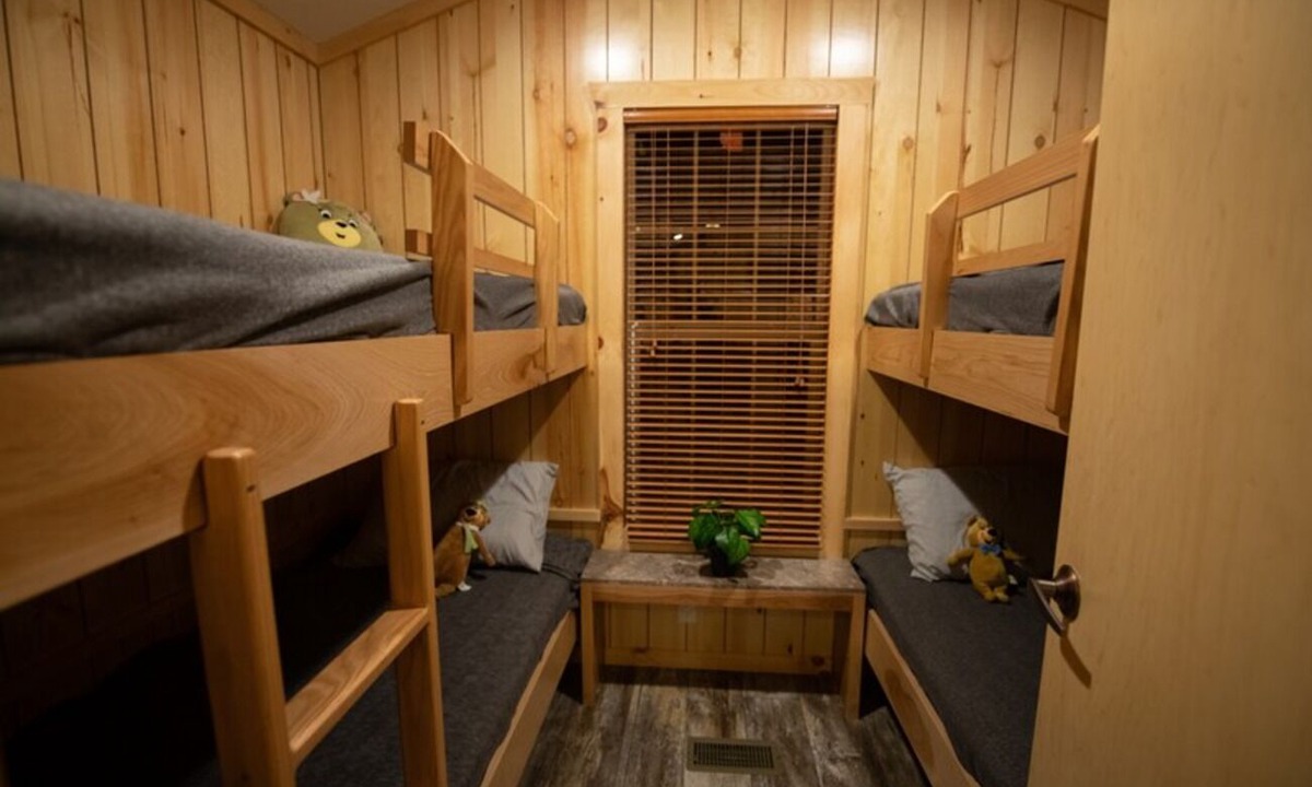 Pittsfield Cabin | Waterfront Cottage | Steps from Pine Lake & Resort Amenities | Resort Amenities