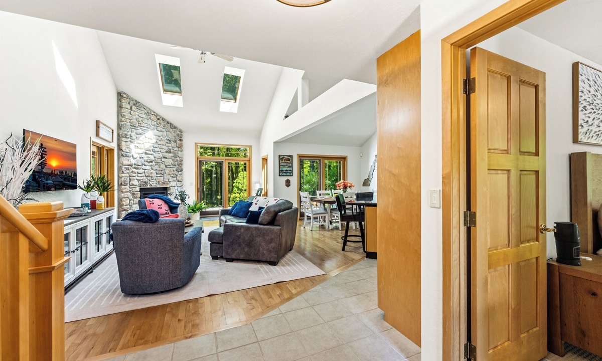 Fish Creek House | NEW! Quiet Fish Creek Retreat Near Parks & Beach