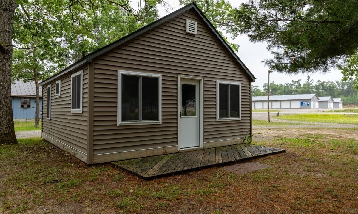 Indian River Cabin | Woodhaven Cottage 19