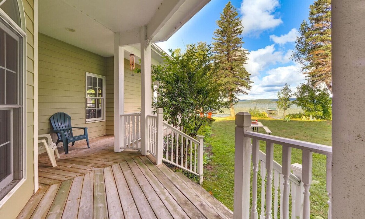 Traverse City Apartment | Hygge Lake House on Lake Leelanau