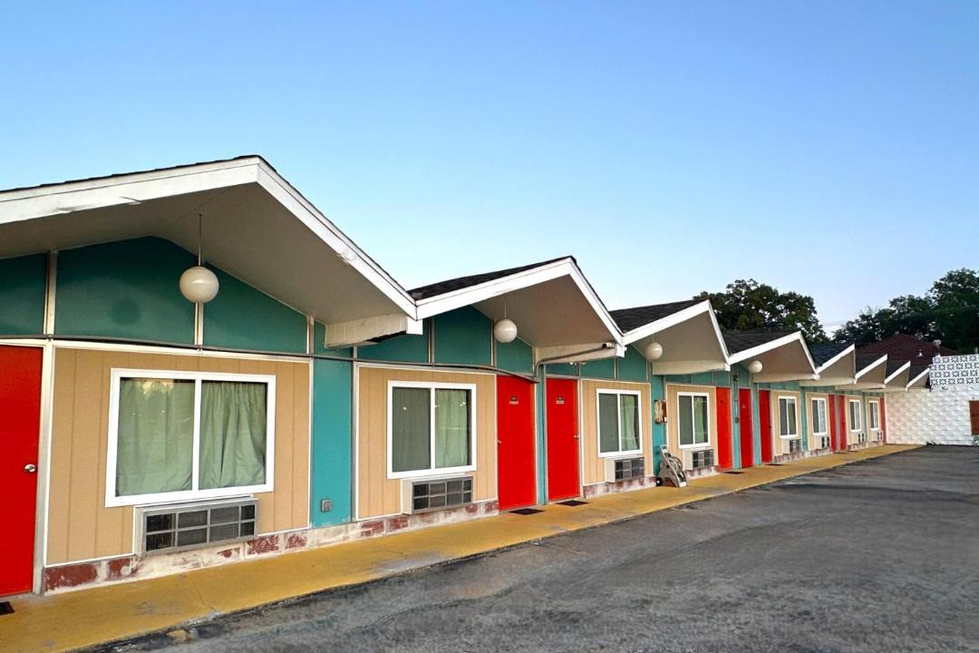 Benton Hotel | Gray Plaza Motel Benton Rend Lake I-57