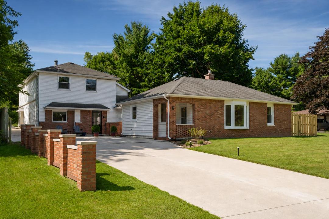 Ann Arbor House | River Rock Guest House Quiet Haven Near Ann Arbor, U-M & River Trails