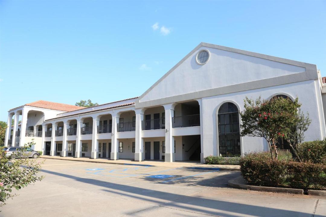 Monroe Hotel | Americas Best Value Inn Monroe