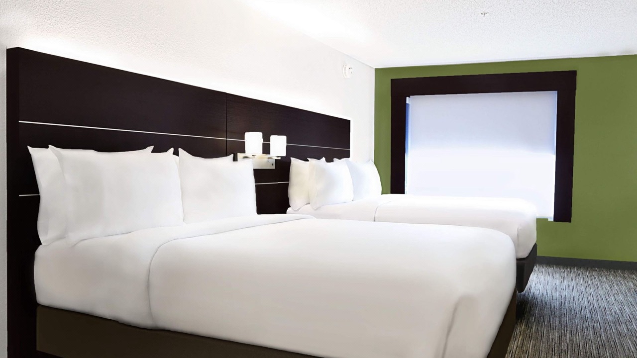 Photo of Bedroom in Little Woods