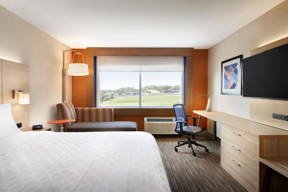 Photo of Bedroom in Allen Park