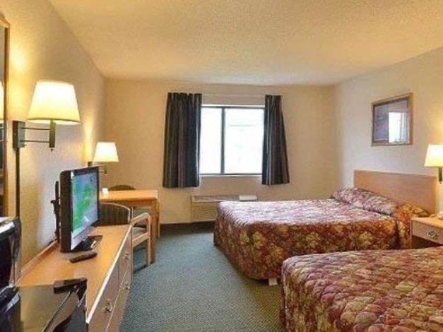 Photo of Bedroom in Paw Paw